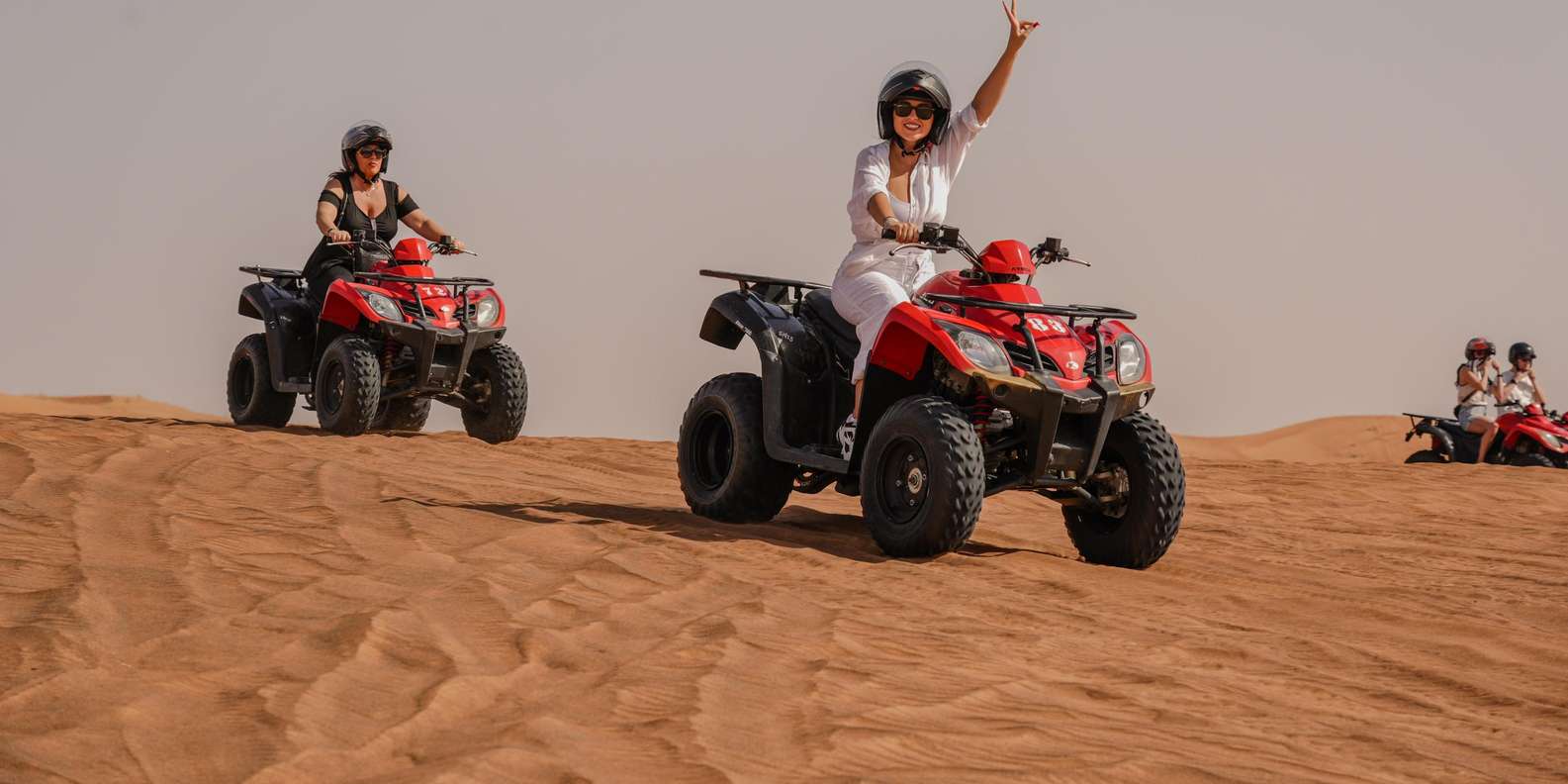 Dubai: Premium Safari, Camel Ride & Al Khayma Camp 3-Buffets