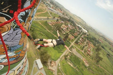 Johannesburg: Bungee Jumping from Soweto Towers