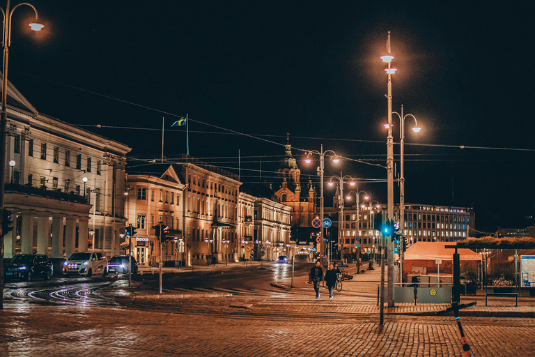 Helsinki: Night Walking Tour with Local Guide