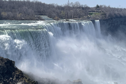 Depuis NYC : Excursion guidée d'une journée aux chutes du NiagaraVisite en anglais