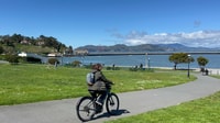 San Francisco, Golden Gate a Sausalito por bicicleta en francés - Housity