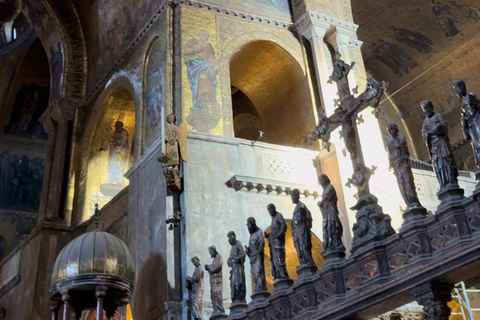 Wenecja: Bazylika św. Marka - wycieczka z przewodnikiem z tarasem i muzeumWycieczka w języku włoskim