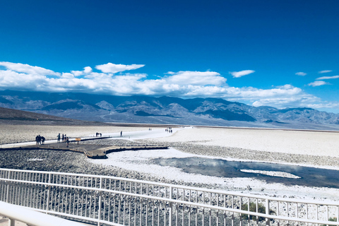 Las Vegas: Death Valley Stargazing & Sphere Viewing Tour