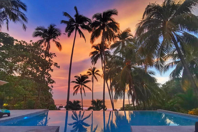 A 6-day Wellness & Adventure Retreat in El Salvador.