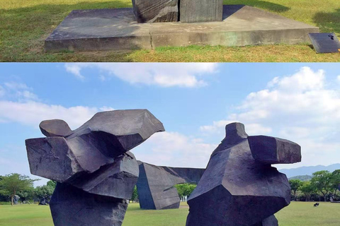 Taipei: Yehliu, Jinshan, and Juming Museum Day Trip 10-hour journey {eight-seater business car}