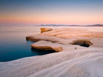 From Crete Rethimno:Milos Day Trip(Plaka,Sarakiniko,Polonia)