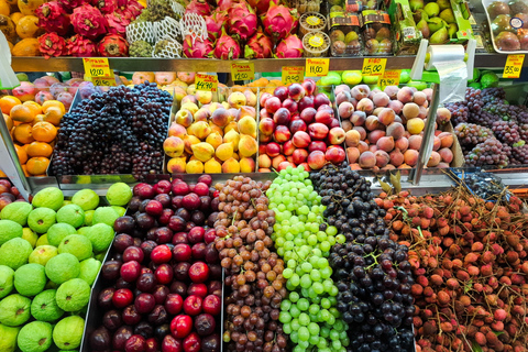 Kandy: Exotic Fruit Tasting & Tuk-Tuk Market Tour