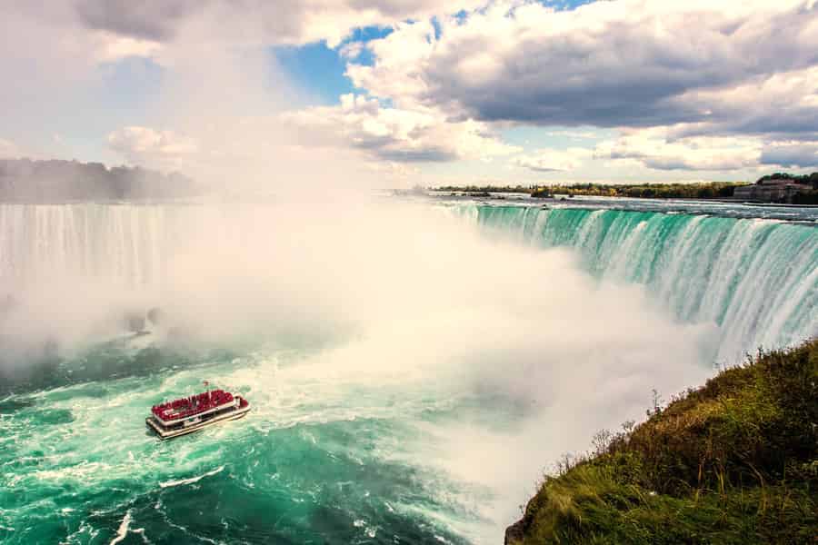 Ab NYC: Tagestour zu den Niagarafällen mit Maid of the Mist. Foto: GetYourGuide Ab NYC: Tagestour zu den Niagarafällen mit Maid of the Mist. Foto: GetYourGuide