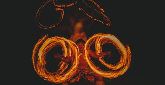 Nadi: Fijian Culture Night Tour with Dinner & Meke Show