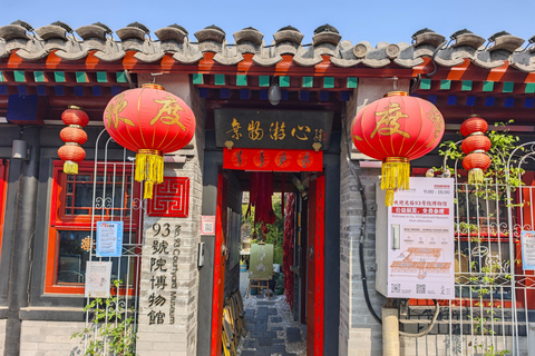 Beijing: Traditional Craft Workshop in Hutong