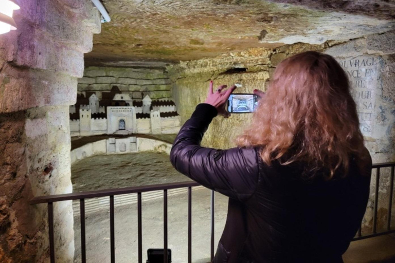 Paris Catacombs Guided Tour With Restricted Rooms Paris: Skip-the-Line Catacombs Tour with Restricted Areas