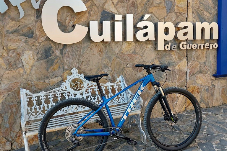 Monte Alban. Bike Tour. Archaeology, Alebrijes, and History.