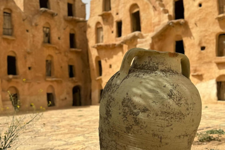 Djerba: 3-Day Sahara Desert and Dahar Mountains Hike