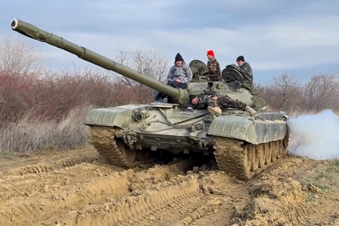 Budapest: T-72 Tank Driving & BTR Military Off-Road Ride
