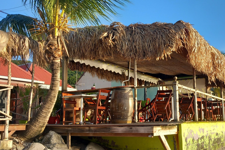 Walking Tour: Death in Paradise & Honoré Police Station Set Walking Tour & Entrance to Honoré Police Station