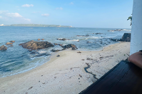 加勒堡：专业女导游带领的徒步导览加勒堡：专业女导游带你徒步导览