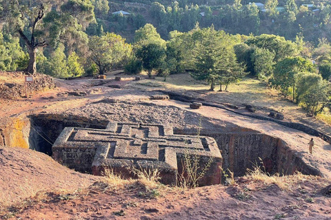 Z Addis Abeby: 3-dniowa wycieczka do wykutych w skale kościołów w Lalibeli