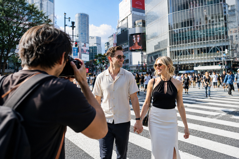 Tokyo: Private Couple & Family Travel Story Photoshoot Shooting time (2 hour)