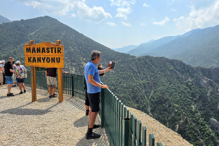 Side:Golden Cradle Cavern & Ormana Village Tour City of Side: Altınbeşik Cave, Buttoned Houses & Ormana Tour