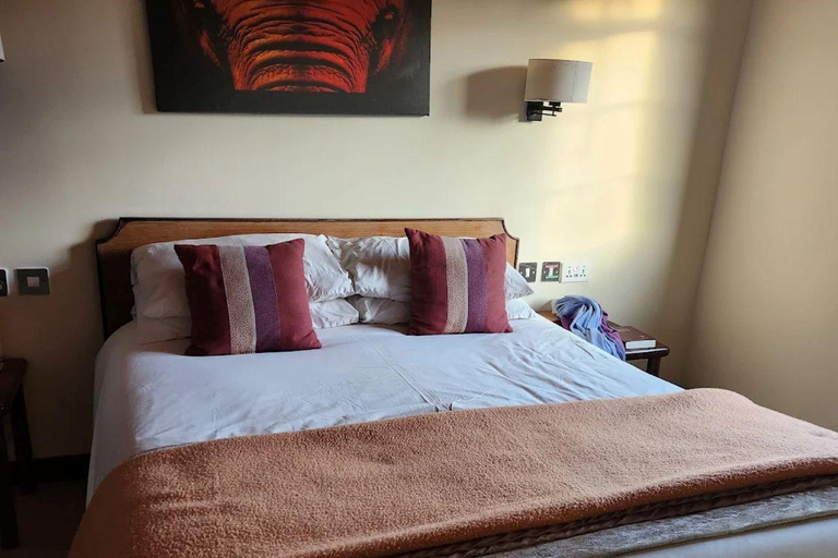 Nairobi: Overnight Adventure in Aberdare National Park