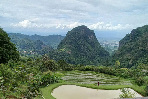 Day tour visit the top attractions in chiang rai