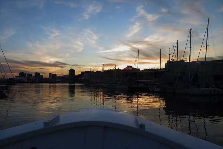 Genoa: sunset cruise to admire the city with live music