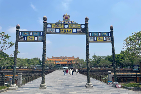 From Hoi An/Da Nang: Hue City Day Trip with Lunch From Da Nang: Hue City Day Trip with Lunch