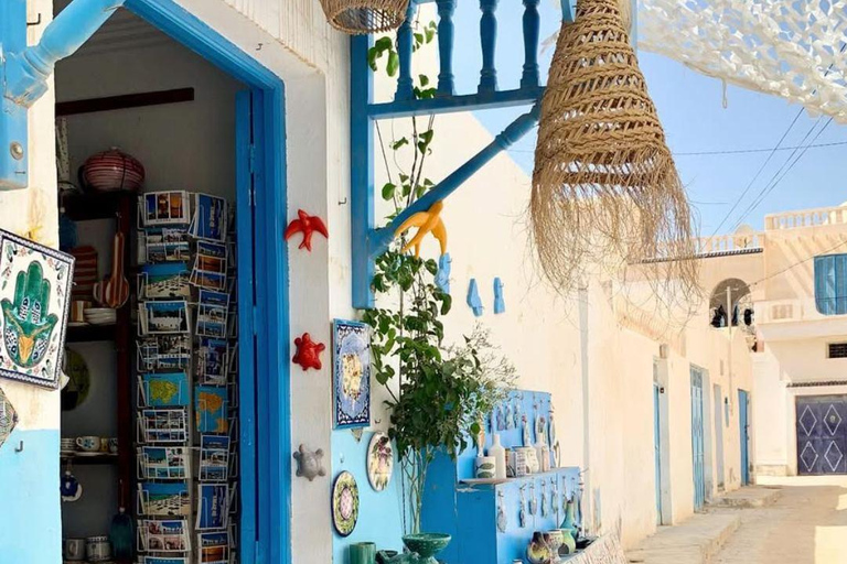 Djerba island: Pottery, jews Synagogue & Djerbahood Graffiti