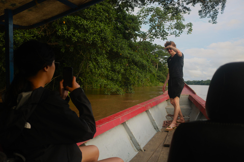 expedicion en bote por el rio tambapata