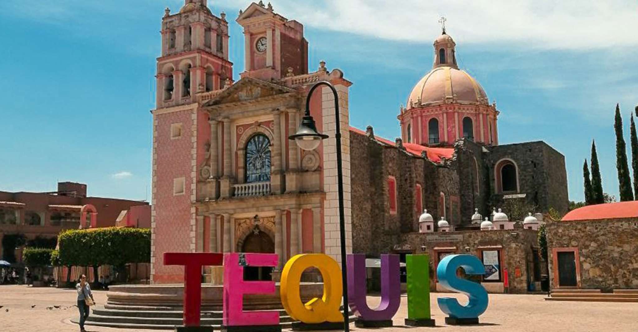 Santiago de Querétaro, Pueblos Mágicos Cheese and Wine Route - Housity