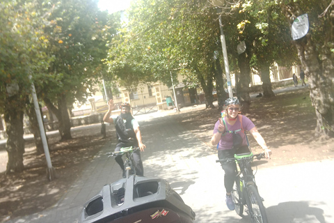 Quito: recorrido 360º en bicicletaQuito: recorrido 360º en bicicleta tour privado