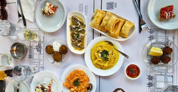 Chania: Evening Feasts - A Journey through Cretan Flavors