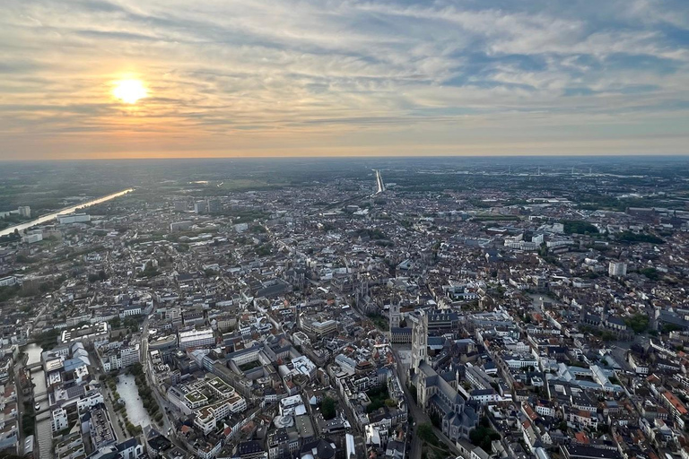 Ghent: Private Hot Air Balloon Flight for 2