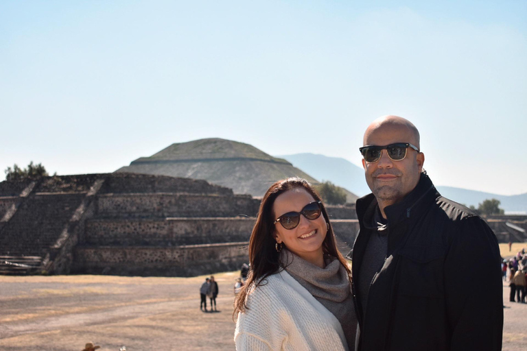 Teotihuacan Pyramids complete without shops or restaurantsFrom CDMX: Teotihuacan Pyramids Day Trip with Entry &amp; Guide