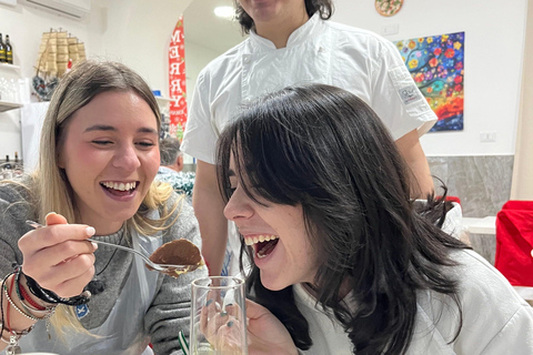 Naples: Neapolitan Pizza and Tiramisu Cooking Class