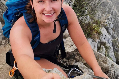 Nido de Aguiluchos : randonnée, rappel et photos à couper le souffleNido de Aguiluchos : Randonnée, descente en rappel et photos à couper le souffle