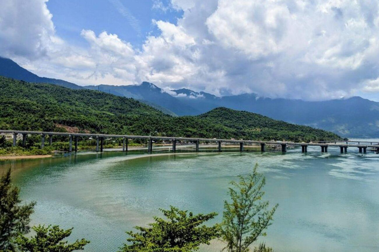 Hoi An naar Hue via Hai Van Pass op de motor (of andersom)Hue naar Hoi An/Da Nang via Hai Van Pass met de motor (enkele reis)