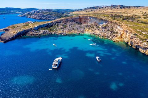 St. Paul&#039;s Bay: Halbtagestour mit Luxus-Katamaran und Getränken