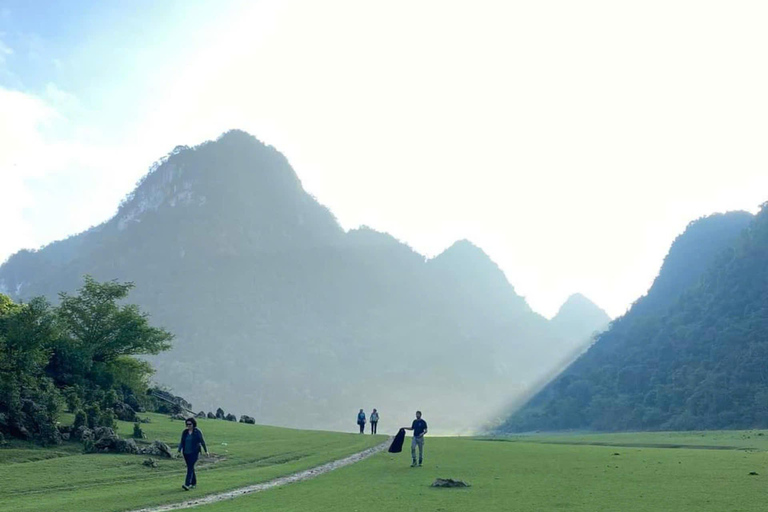 Da Ha Noi: Tour ad anello di Cao Bang di 3 giorni per visitare i villaggi locali