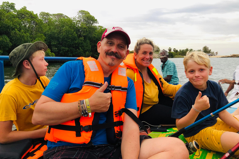 Pottuvil Lagoon Eco Tour : Mangrove Adventure in Arugam Bay