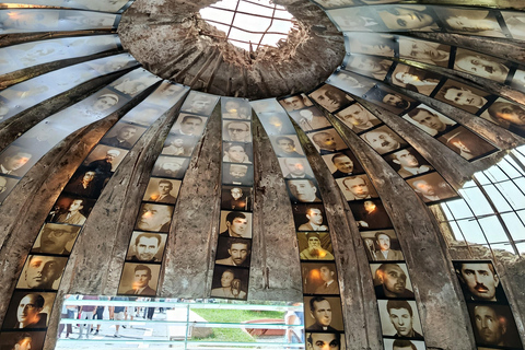 Tirana: Walking tour of places between religions and communism (in English) Tirana: A Walking Tour of Places Between Religions and Communism (in English)