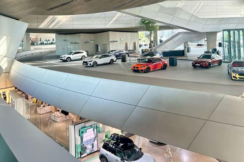 München: BMW Museum och BMW Welt – privat guidad turMünchen: BMW Museum &amp; BMW Welt privat guidad tur