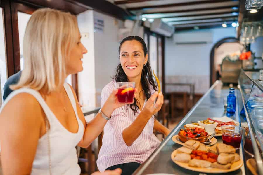 Palma de Mallorca: Die ultimative Foodtour mit einem Einheimischen. Foto: GetYourGuide Palma de Mallorca: Die ultimative Foodtour mit einem Einheimischen. Foto: GetYourGuide