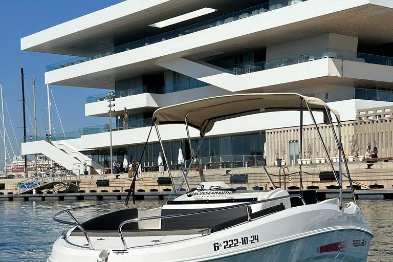 VALENCIA BOAT WITHOUT A LICENSE HAWAI