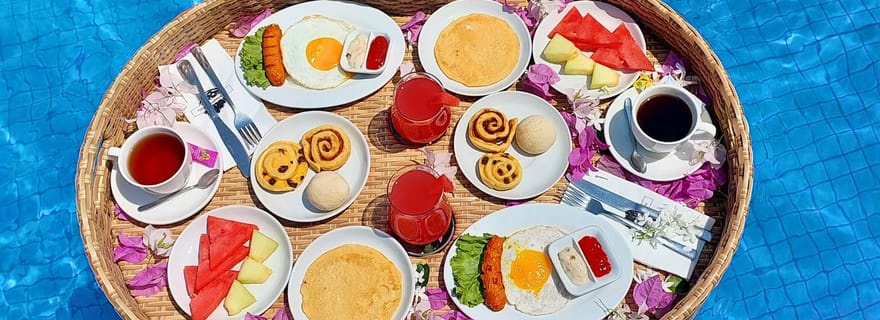 Petit déjeuner flottant