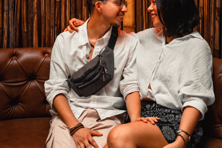 Cartagena: Centro Histórico Bar Crawl with a Local Guide