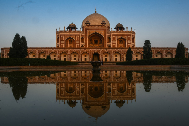 7-daagse India Taj Mahal-tour met ranthambore-tijgersafariTour met alleen een comfortabele auto en lokale gids met airconditioning