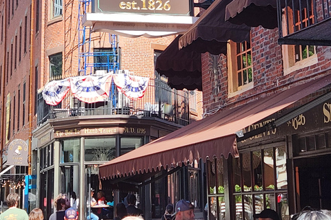 Boston: North End Walking Tour with Private Harbor Cruise