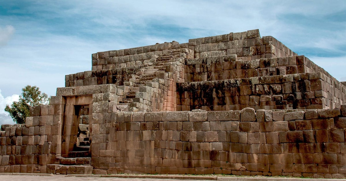 Wari Ruins Expedition + Santuario Histórico | GetYourGuide