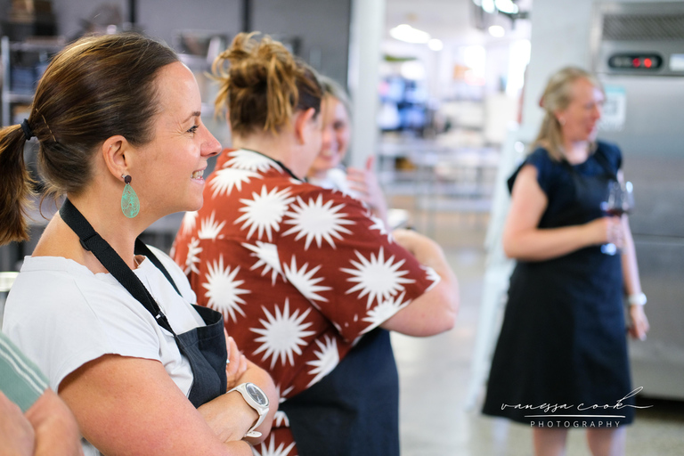 Brisbane: Spanish Tapas and Paella Cooking Class with Meal